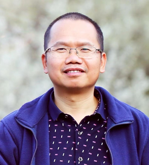 开云官方注册创新论坛第一千五百三十四讲：高维伊辛模型的临界现象：是平庸的， 也不太平庸