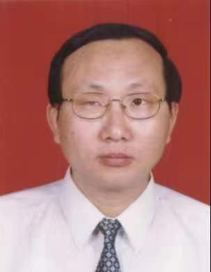 开云官方注册创新论坛第一千四百一十五讲：高性能铂合金纳米线燃料电池催化剂的研究