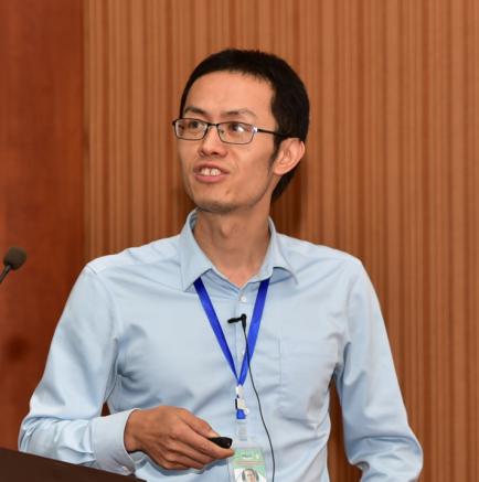 开云官方注册创新论坛第九百七十八讲：基于液态金属界面的二维材料研究