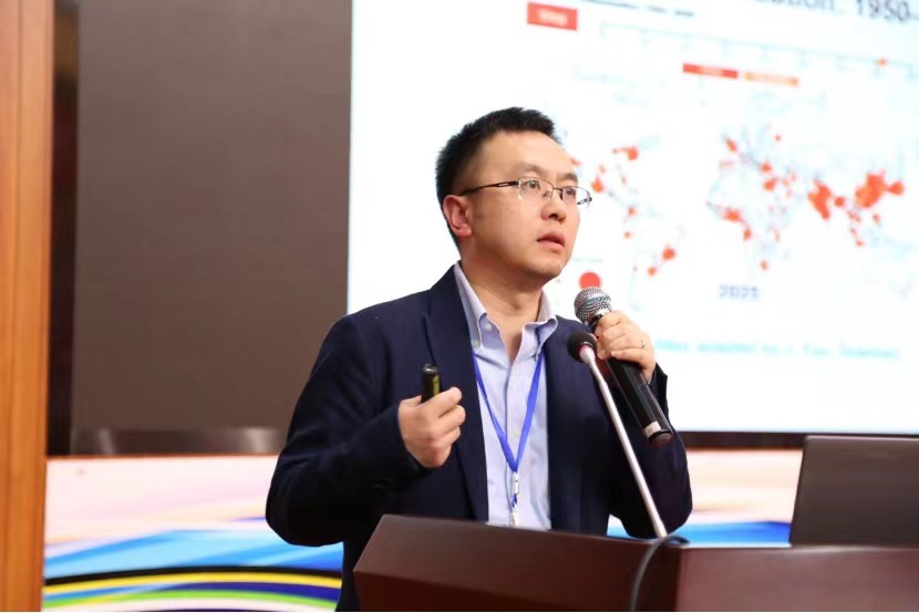 开云官方注册创新论坛第一千五百三十八讲：夜间灯光遥感数据在研究城市问题中的应用
