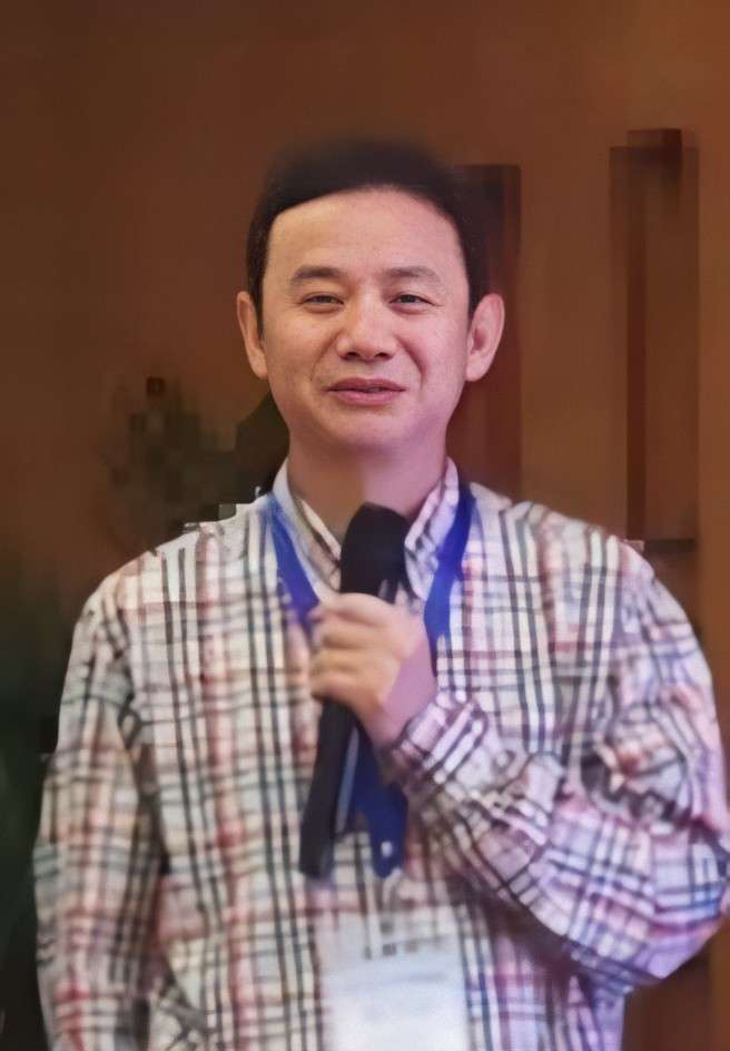 开云官方注册创新论坛第九百五十四讲： Entropy and Emergency of topological Dynamical Systems 