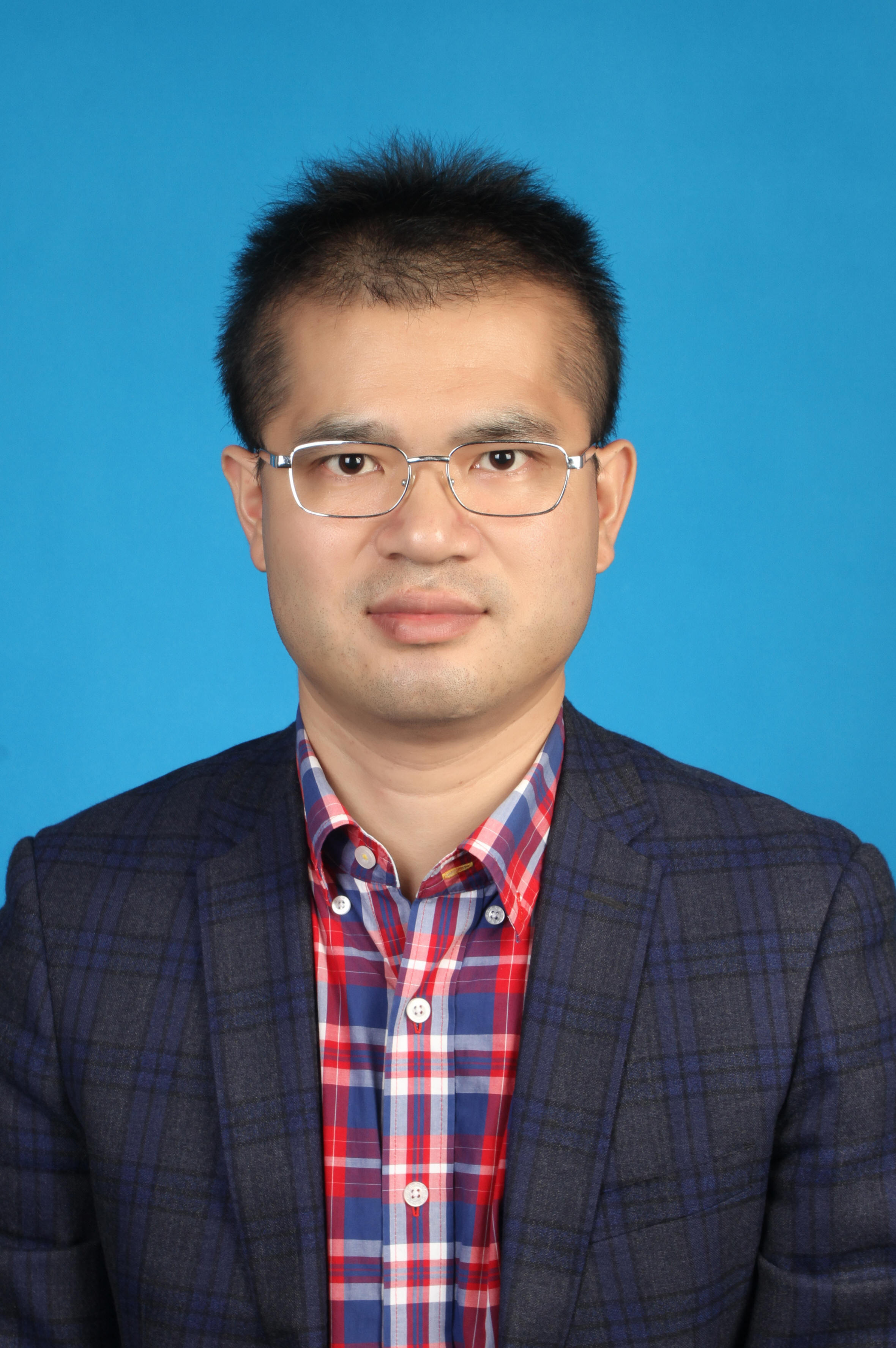 开云官方注册创新论坛第一千一百三十五讲：分布式机器学习网