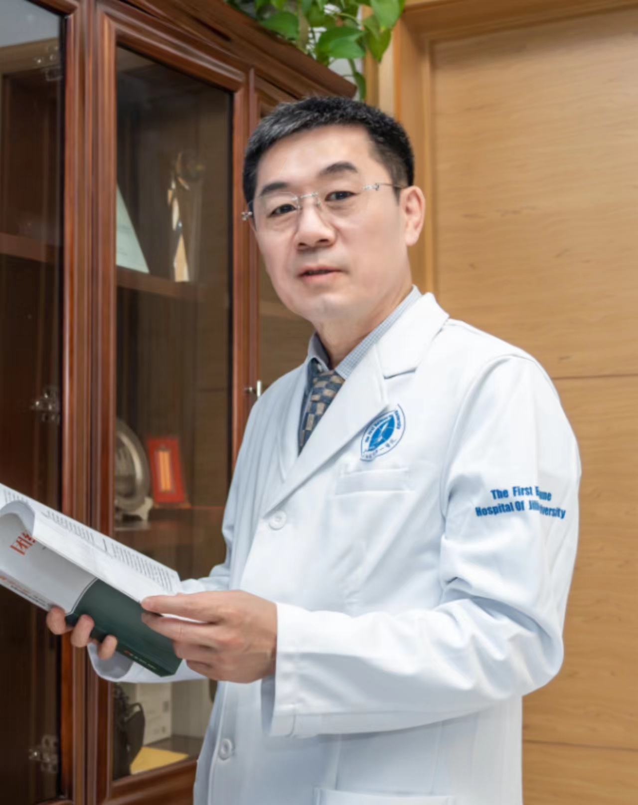 开云官方注册创新论坛第一千五百一十一讲：GE Pigs: Biomedical Models and Beyond