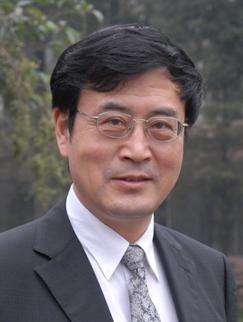 开云官方注册创新论坛第一千零一十六讲：生物智能树状多肽及其纳米医学平台